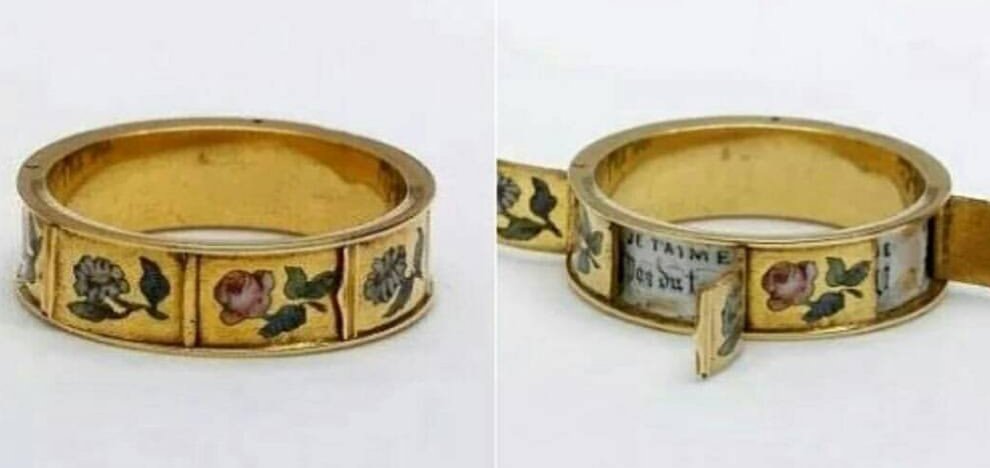 Compartment Ring